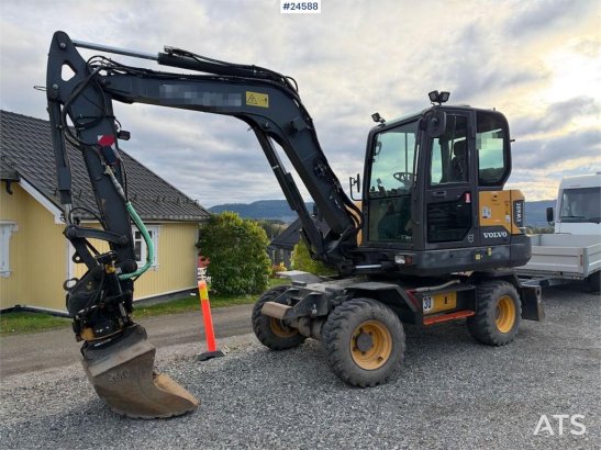 Volvo EW60E Wheeled excavator with tiltrotator and 2 buc EW60E Wheeled excavator with tiltrotator and 2 buc 2017 2 Wheeled...