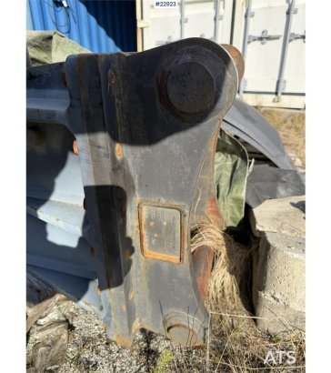 Komatsu JTHB160-1 Hydraulic Breaker w/S60 Attachment and C JTHB160-1 Hydraulic Breaker w/S60 Attachment and C 2017 2 image 9