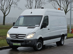 MERCEDES-BENZ SPRINTER 519 v6 3.0 ltr ac aut
