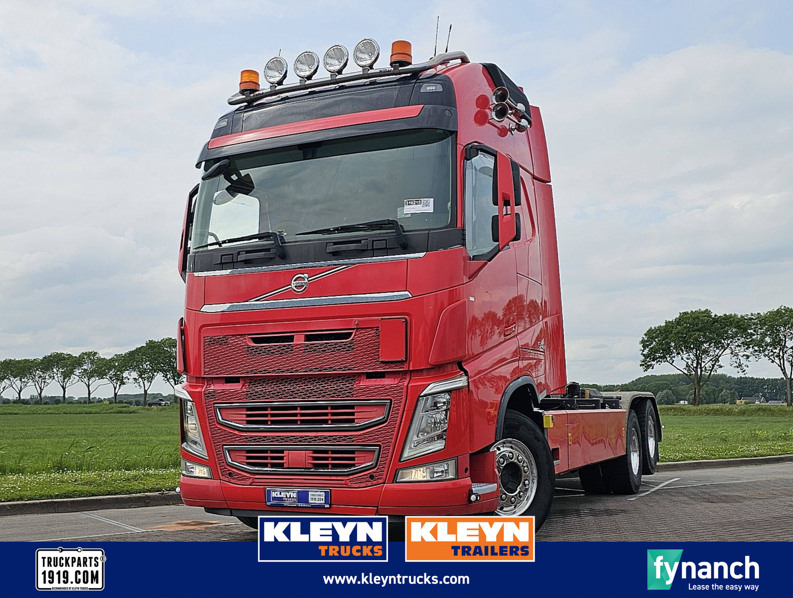 VOLVO FH 540 6x4 lifting boogie image