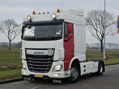 DAF XF 440 ssc skirts 581tkm