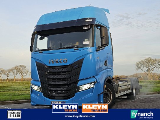 IVECO S-WAY AS260S46 6x2*4 lng gas S-WAY AS260S46 6x2*4 LNG GAS 2021 2 image 16