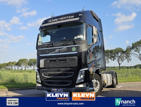 VOLVO FH 460 4x2 2x tank 590 2021 2 Tractor Units image 37