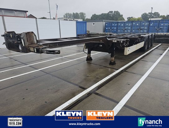 KOGEL SW24 MULTI 2X 20, 1X30, 1X40, HIGHCUBE, 20FT MITTIG Kögel SW24 MULTI 2X 20, 1X30, 1X40, HIGHCUBE, 20FT MITTIG 2008 2...