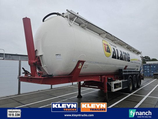 FELDBINDER SREM 63m3 Feldbinder SREM 63m3 2005 2 Tanker semi trailers