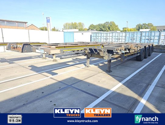 KOGEL SW24 MULTI 2X 20, 1X30, 1X40, HIGHCUBE, 20FT MITTIG, LIFT AXLE Kögel SW24 MULTI 2X 20, 1X30, 1X40, HIGHCUBE, 20FT MI...