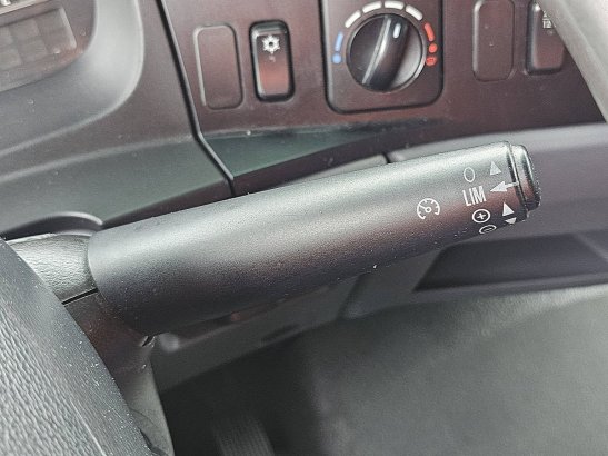MERCEDES-BENZ ATEGO 818 manual airco lift ATEGO 818 MANUAL AIRCO LIFT 2013 2 image 25
