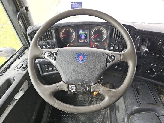 SCANIA P400 8x4 cp19 highline P400 8X4 CP19 HIGHLINE 2010 2 image 25