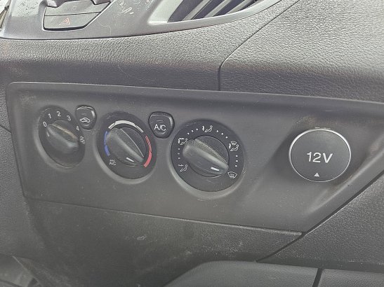FORD TRANSIT CUSTOM 2.0 l2 limited 155pk! TRANSIT CUSTOM 2.0 L2 LIMITED 155Pk! 2016 2 Small Vans image 10