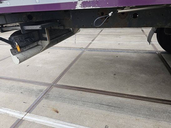 KRONE N/A carrier 1950 mt N/A CARRIER 1950 MT 2014 2 Refrigerated semi trailers image 10