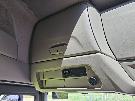 IVECO S-WAY AS440S49 S-WAY AS440S49 2022 2 Tractor Units image 10