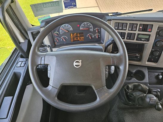 VOLVO FL 240.12 manual hiab 033t FL 240.12 MANUAL HIAB 033T 2008 2 image 10