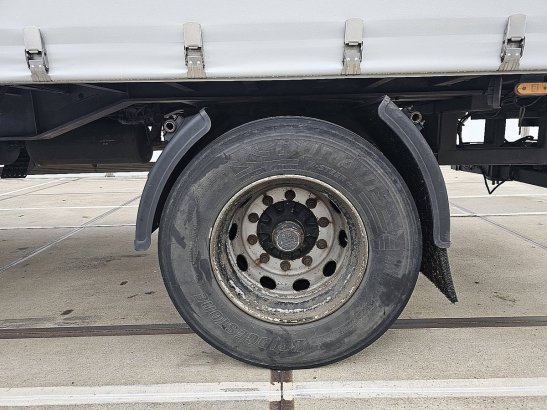 SYSTEM TRAILERS PS10 city new curtains SYSTEM TRAILERS PS10 CITY NEW CURTAINS 2013 2 image 23