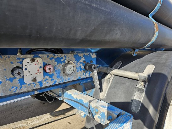 TURBOS HOET SVM 67/39 39.000l TURBOS HOET SVM 67/39 39.000L 2013 2 Tanker semi trailers image 10