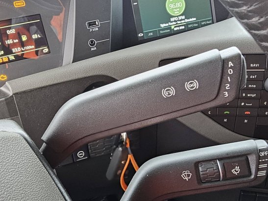 VOLVO FH 460 4x2 I-Parc-Cool I-Save Xenon PTO 1st Owner APK 3-2027! 590 2021 2 Tractor Units image 10