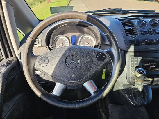 MERCEDES-BENZ VITO 116 L2 dubbele cabine 4x4 ac automaat standkachel Mercedes-Benz Vito 116 L2 dubbele cabine 4x4 ac autom...