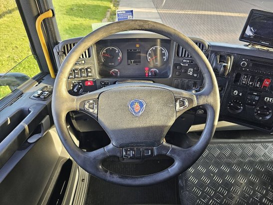 SCANIA P340 cng gas 6x2*4 vdk 10182 2015 2 image 41