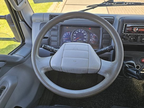 MITSUBISHI CANTER 3 C 15 xxl ac 3.0 di CANTER 3 C 15 XXL ac 3.0 Di 2012 2 Open box vans image 26