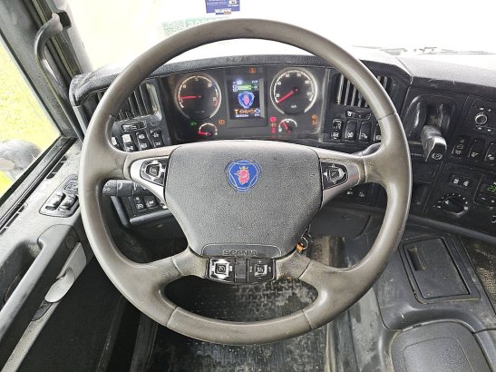 SCANIA P400 8x4 cp19 highline P400 8X4 CP19 HIGHLINE 2010 2 image 11