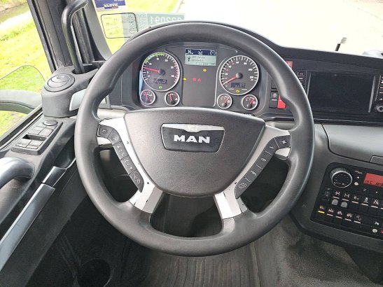 M.A.N. 26.440 TGS lx 6x4 manual 26.440 TGS LX 6X4 MANUAL 2016 2 image 11