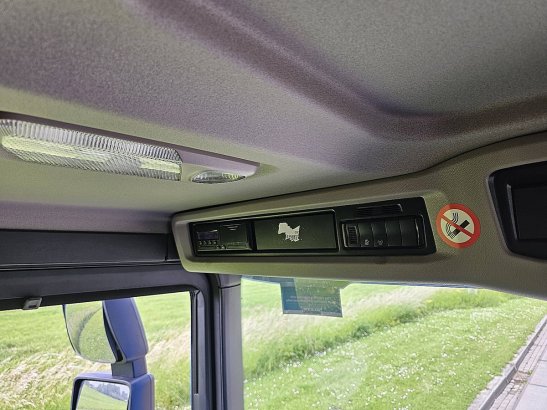 SCANIA P250 19.5t airco lift P250 19.5T AIRCO LIFT 2021 2 image 11
