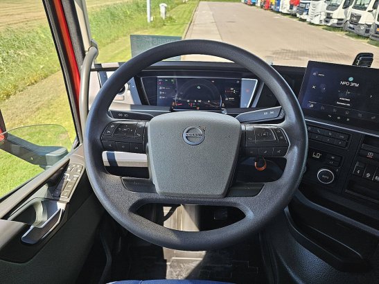 VOLVO FH 500 ful spoiler i-park c 590 2023 2 Tractor Units image 11