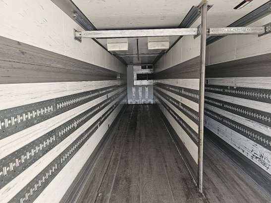 SCHMITZ SKO 24 TRI-TEMP Schmitz Cargobull SKO 24 TRI-TEMP 2016 2 Refrigerated semi trailers image 11
