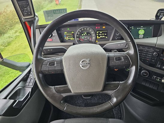 VOLVO FH 460 4x2 I-Parc-Cool I-Save Xenon PTO 1st Owner APK 3-2027! 590 2021 2 Tractor Units image 11