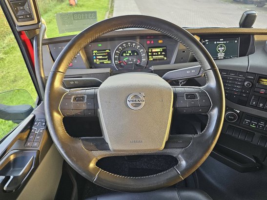 VOLVO FH 460 4x2 I-Parc-Cool I-Save Xenon Spoilers PTO 1st Owner! 590 2021 2 Tractor Units image 11