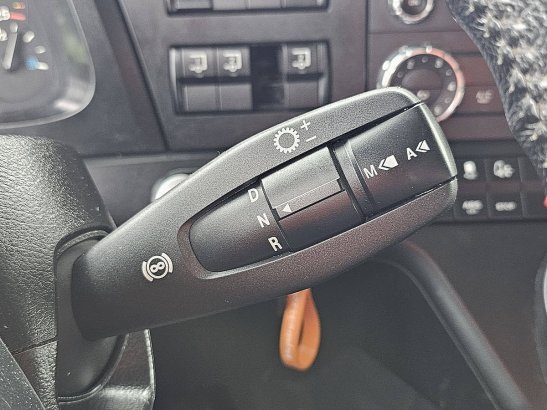 MERCEDES-BENZ AROCS 2663 6x4 Mercedes-Benz AROCS 2663 6X4 2015 2 image 12