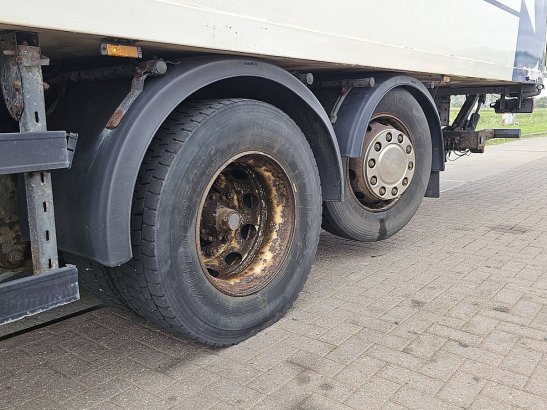 SCANIA P280 6x2*4 eev frigoblock 3212 2010 2 image 12