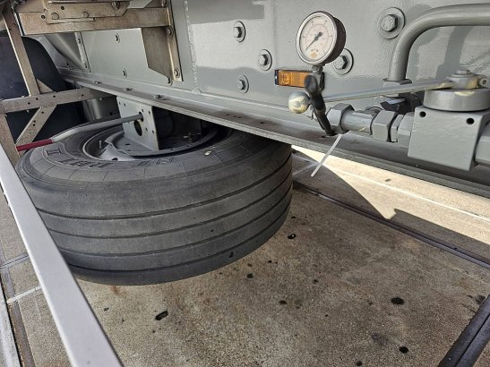 FELDBINDER KIP 60M3 electro/ alu wheels Feldbinder KIP 60M3 electro/ alu wheels 2014 2 Tanker semi trailers image 12