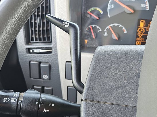 VOLVO FL 240.12 manual hiab 033t FL 240.12 MANUAL HIAB 033T 2008 2 image 12