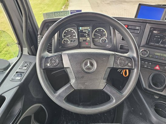 MERCEDES-BENZ ANTOS 1840 short cab 253tkm e6d Mercedes-Benz ANTOS 1840 SHORT CAB 253TKM E6D 2019 2 Tractor Units image 12