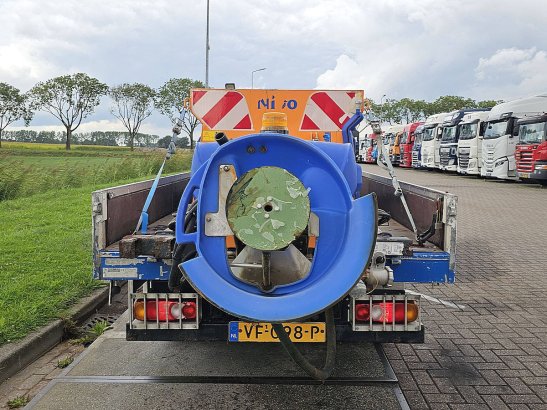 FUSO CANTER 3S13 nido zoutstrooier FUSO Canter 3S13 NIDO zoutstrooier 2013 2 Open box vans image 12