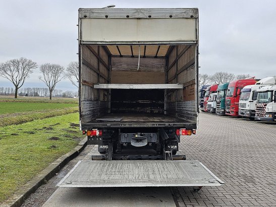 MERCEDES-BENZ ATEGO 818 manual airco lift ATEGO 818 MANUAL AIRCO LIFT 2013 2 image 28