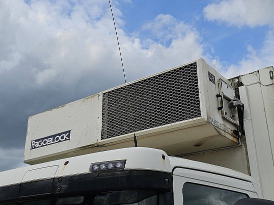 SCANIA P280 6x2*4 eev frigoblock 3212 2010 2 image 13