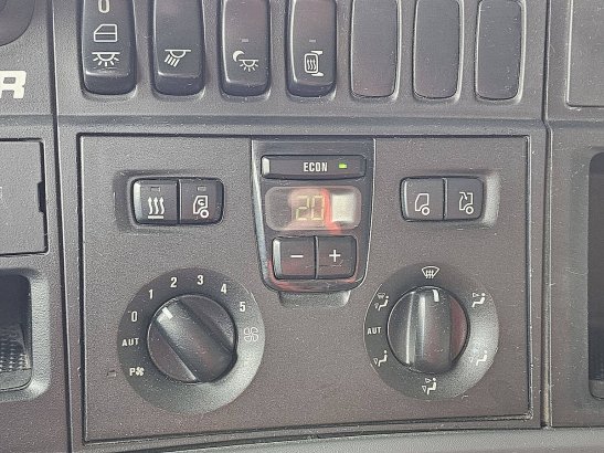 SCANIA R730 8x4 147t R730 8X4 147T 2012 2 Tractor Units image 13