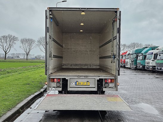 M.A.N. 8.140 L2000 nl truck taillift 8.140 L2000 NL TRUCK TAILLIFT 2003 2 image 12