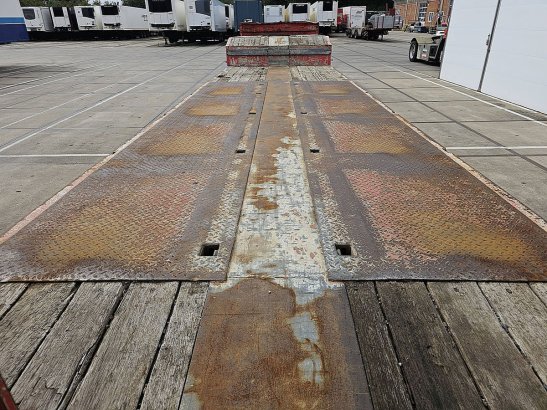 NOOTEBOOM MCOS-58-04 4 axle hydr. ramps Nooteboom MCOS-58-04 4 AXLE HYDR. RAMPS 2016 2 Lowloader semi-trailers image 13