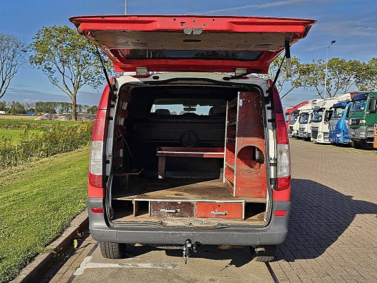 MERCEDES-BENZ VITO 116 L2 dubbele cabine 4x4 ac automaat standkachel Mercedes-Benz Vito 116 L2 dubbele cabine 4x4 ac autom...