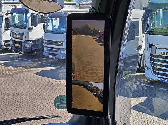 MERCEDES-BENZ ACTROS 1848 LS gigaspace mp5 2xtank 9669 2022 2 Tractor Units image 14