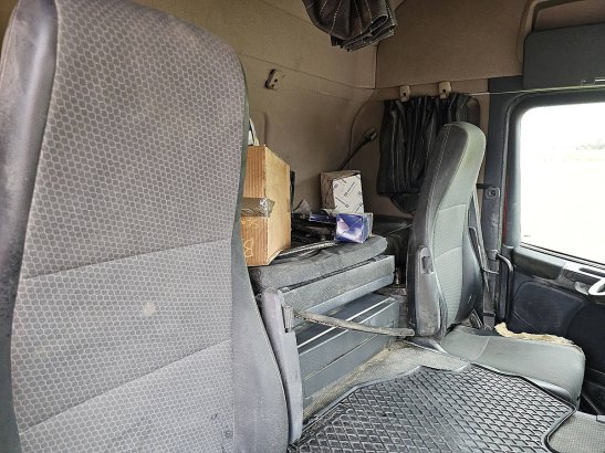 SCANIA P400 8x4 cp19 highline P400 8X4 CP19 HIGHLINE 2010 2 image 29