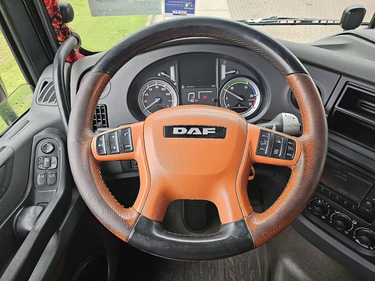 DAF XF 510 super space cab 510 XF 510 SUPER SPACE CAB 510 2017 2 Tractor Units image 14