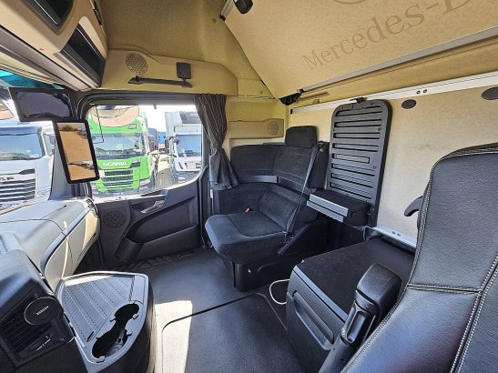 MERCEDES-BENZ ACTROS 1848 LS gigaspace retarder Mercedes-Benz ACTROS 1848 LS GIGASPACE RETARDER 2022 2 Tractor Units image 14