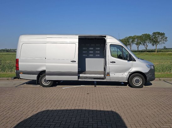 MERCEDES-BENZ SPRINTER 317 ac automaat euro6 Mercedes-Benz Sprinter 317 ac automaat EURO6 2023 2 Small Vans image 14