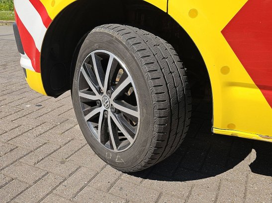 VOLKSWAGEN TRANSPORTER 2.0 TDI ac automaat euro6 Volkswagen Transporter 2.0 TDI ac automaat EURO6 2019 2 Small Vans image 14