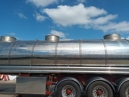 MAGYAR SR 34 FOODSTUFF pump webasto 25m3 Magyar SR 34 FOODSTUFF PUMP WEBASTO 25M3 1997 2 Tanker semi trailers image 75