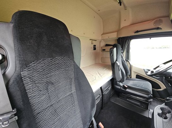 MERCEDES-BENZ ACTROS 1845 LS mp5 retarder 2x tank ACTROS 1845 LS MP5 RETARDER 2X TANK 2021 2 Tractor Units image 15