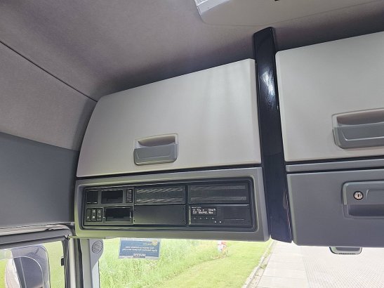 RENAULT T 480 T 480 2021 2 Tractor Units image 15